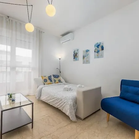 Cozy Xxl Home,two Balconies,wifi,family *